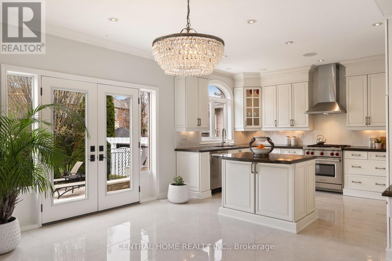 2479 Bon Echo Drive, Oakville, Ontario  L6H 7R1 - Photo 16 - W13092994