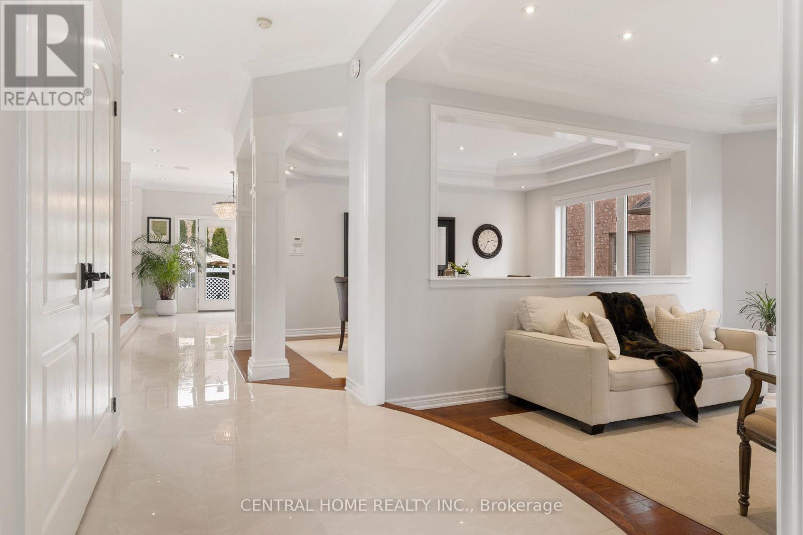 2479 Bon Echo Drive, Oakville, Ontario  L6H 7R1 - Photo 6 - W13092994