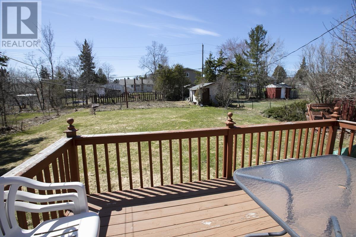 33 Kingsmount Blvd, Sault Ste. Marie, Ontario  P6B 3L7 - Photo 9 - SM260885