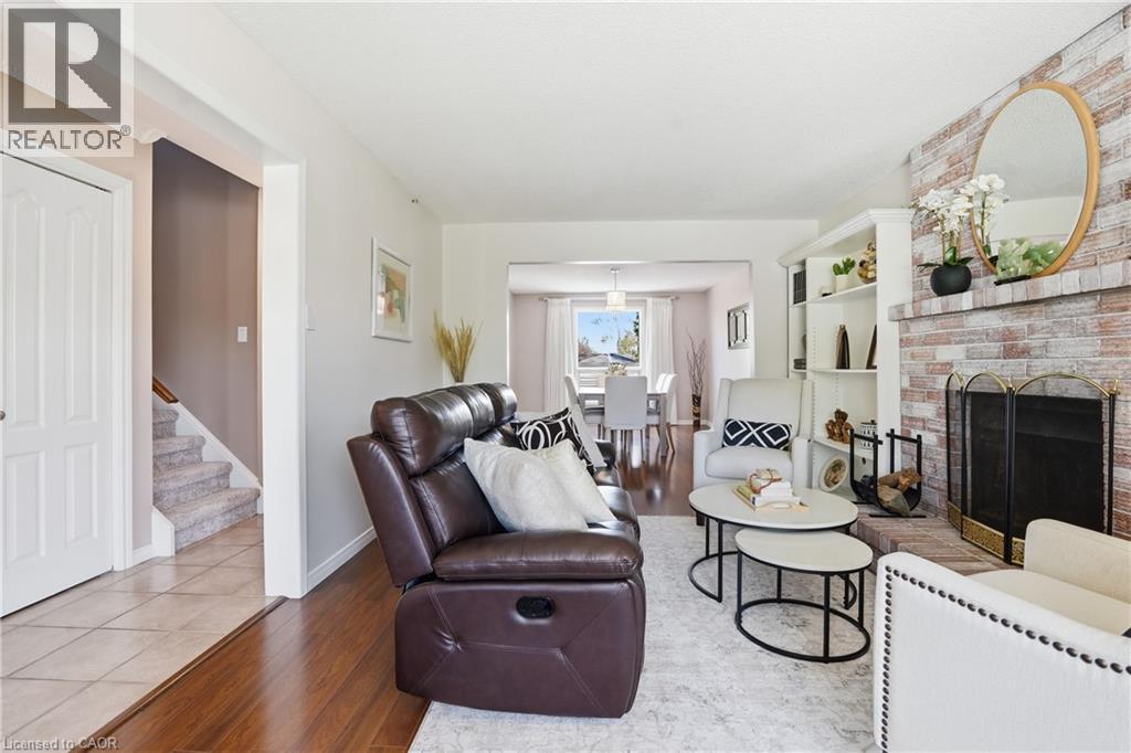 4582 St Volodymyr Court, Beamsville, Ontario  L3J 0B5 - Photo 4 - 40827560