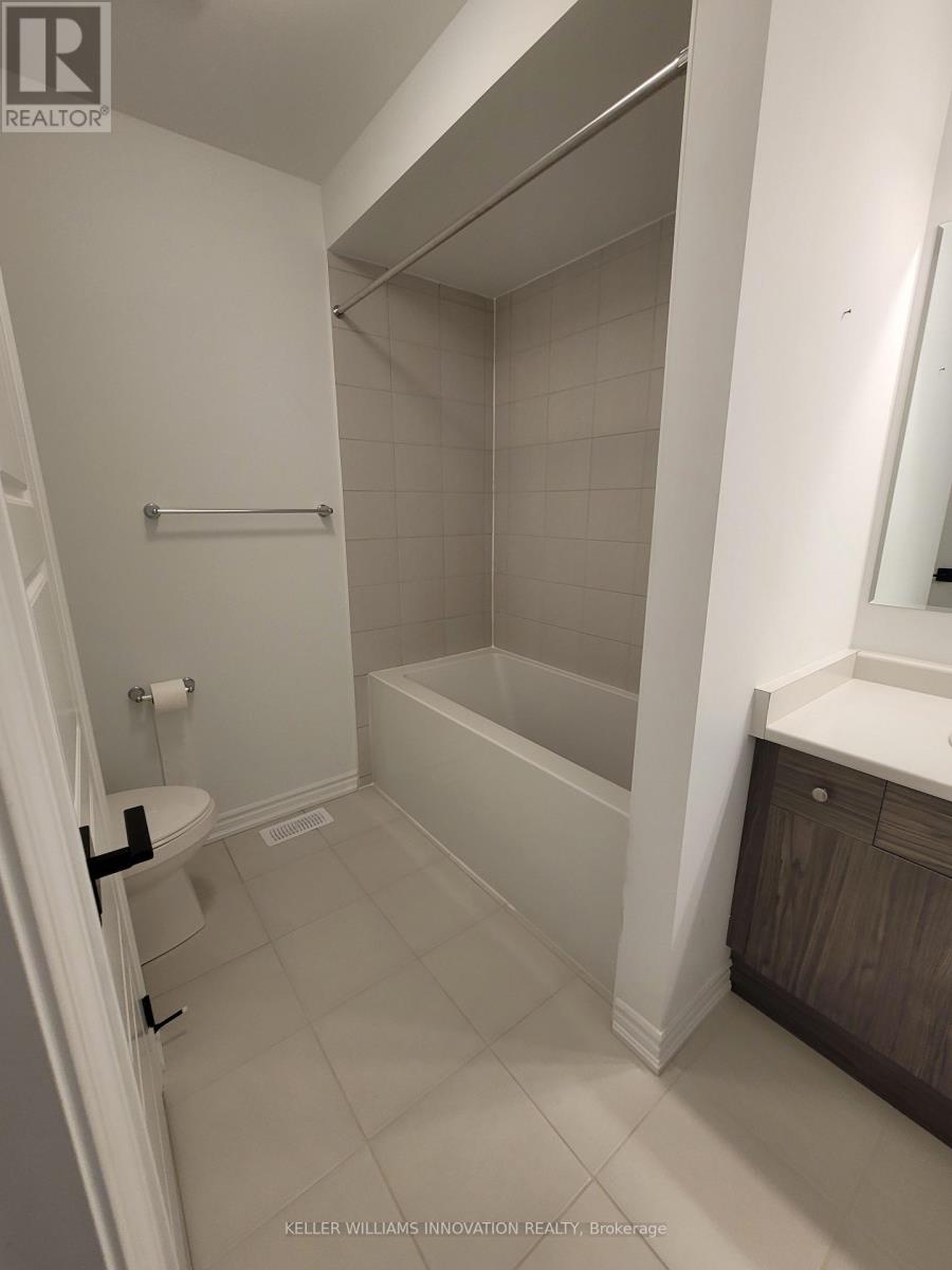 34 Routley Street, Kitchener, Ontario  N2R 0S2 - Photo 10 - X13092758