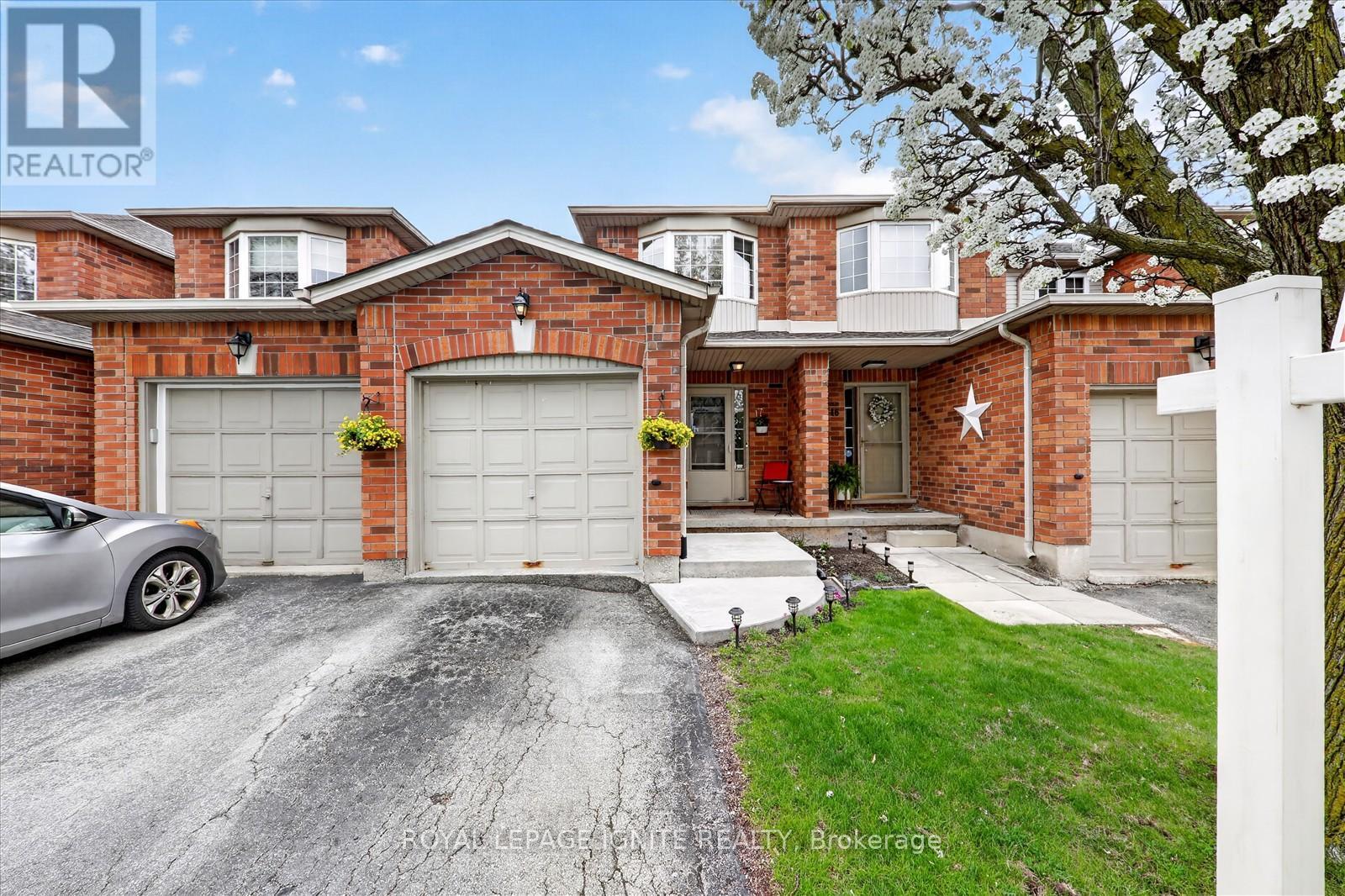 17 - 174 Highbury Drive, Hamilton, Ontario  L8J 3T8 - Photo 4 - X13092794