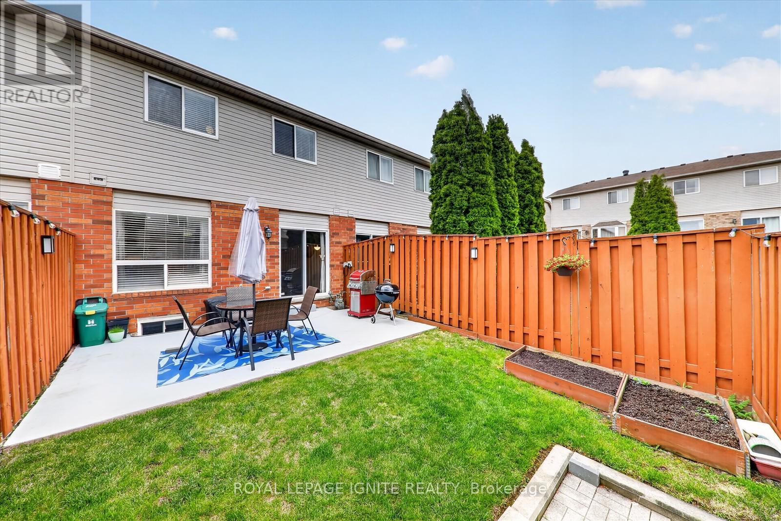 17 - 174 Highbury Drive, Hamilton, Ontario  L8J 3T8 - Photo 43 - X13092794
