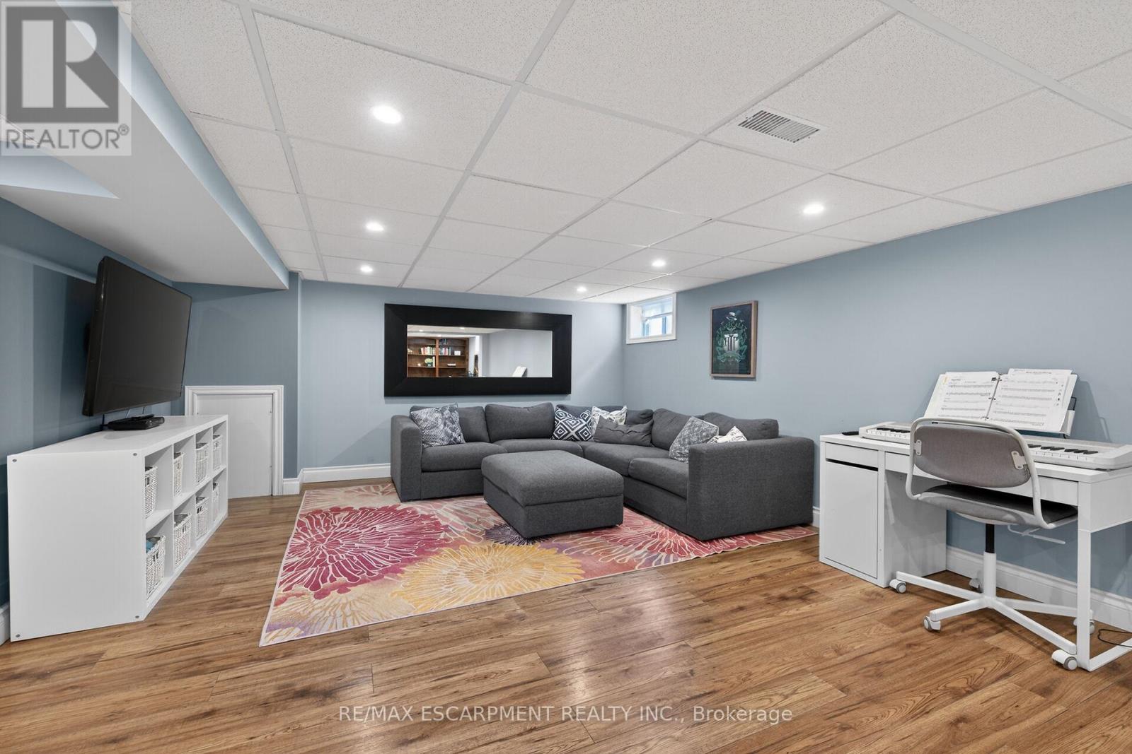 225 Bond Street, Hamilton, Ontario  L8S 3W8 - Photo 20 - X13092800