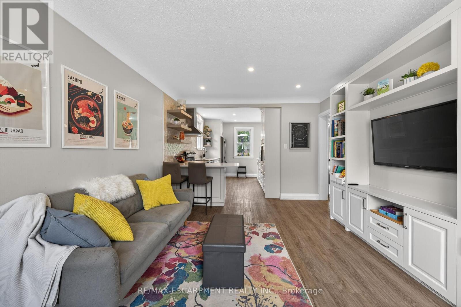 225 Bond Street, Hamilton, Ontario  L8S 3W8 - Photo 4 - X13092800
