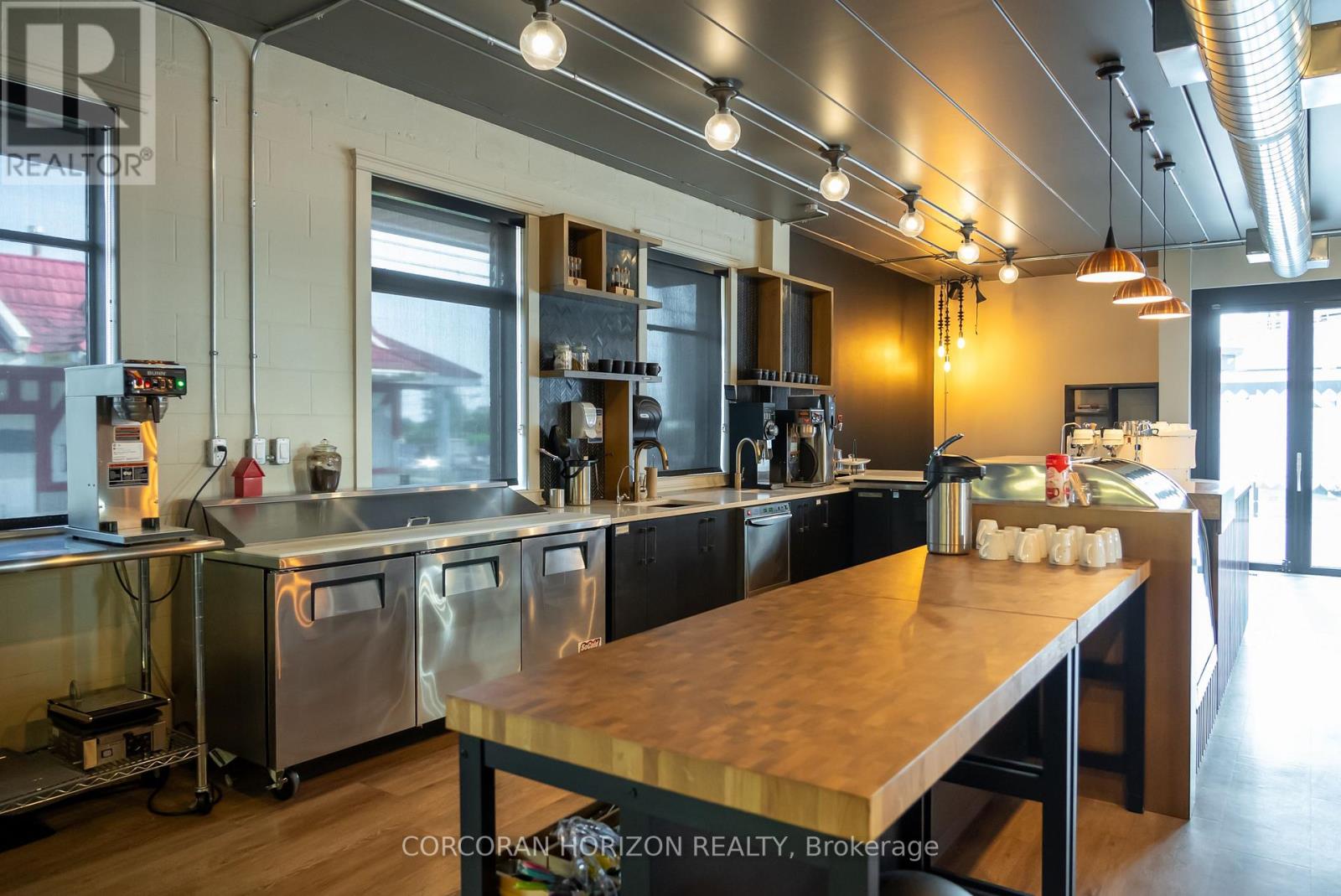 618 King Street W, Kitchener, Ontario  N2G 1C8 - Photo 11 - X13092886