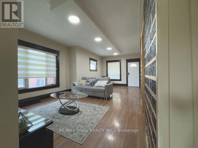 4755 Fourth Avenue, Niagara Falls, Ontario  L2E 4N9 - Photo 2 - X13092938