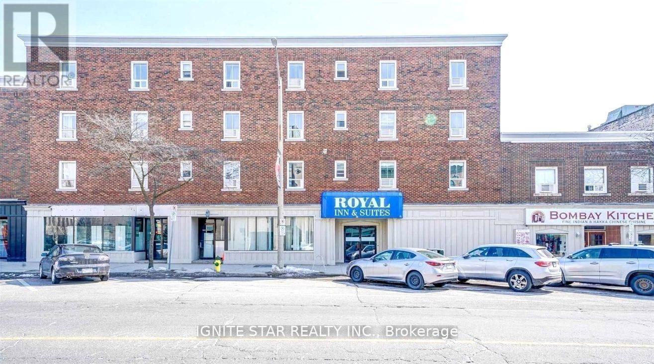 106 CARDEN STREET, Guelph, Ontario