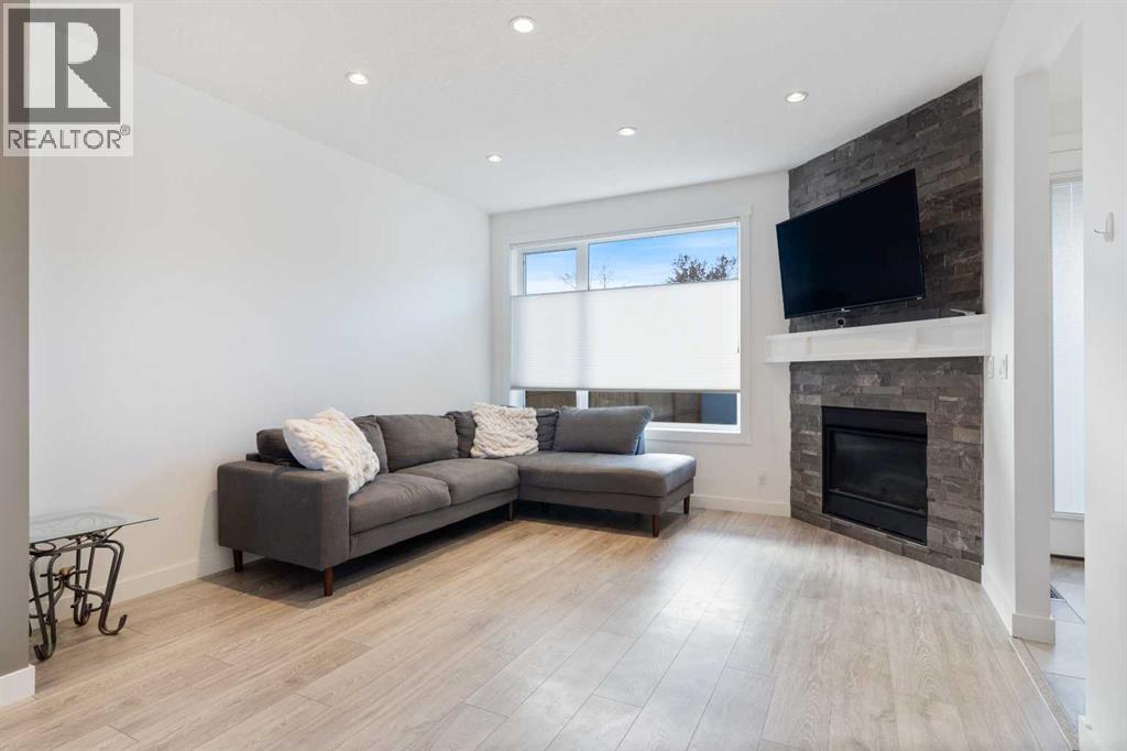 935 Regal Crescent NE, Calgary, Alberta  T2E 5G8 - Photo 10 - A2299181