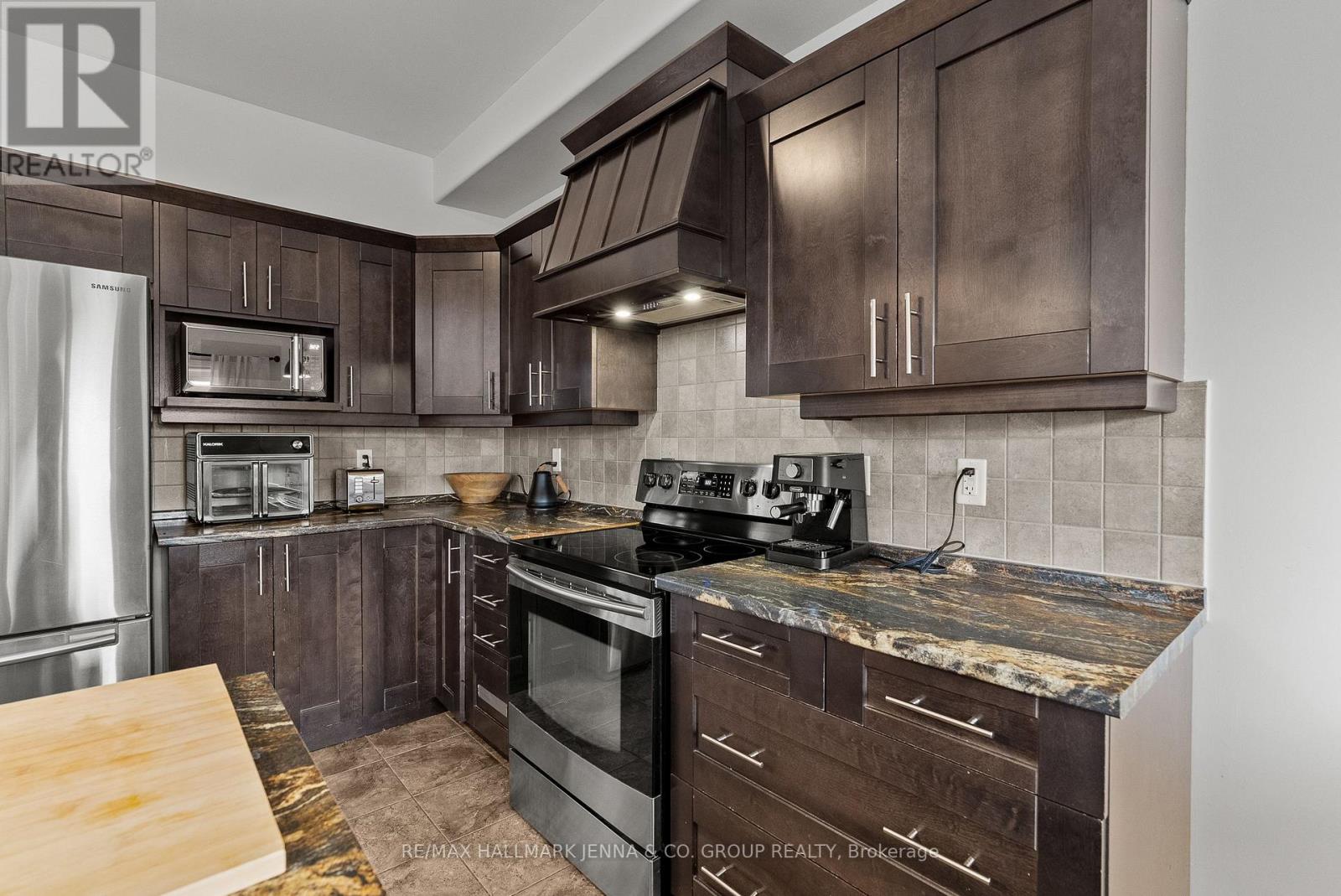 281 Topaze Crescent, Clarence-Rockland, Ontario  K4K 0E7 - Photo 10 - X13093034
