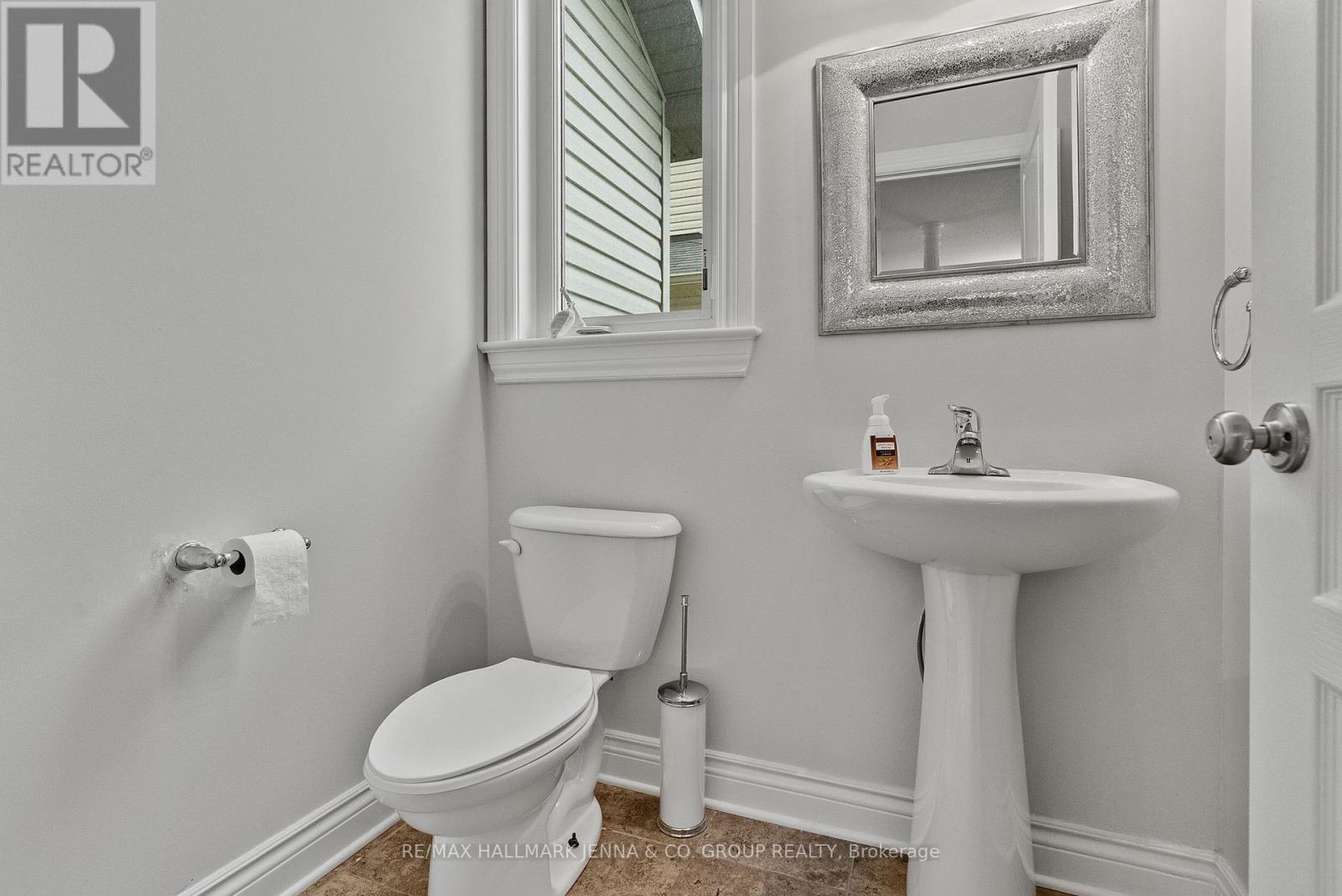 281 Topaze Crescent, Clarence-Rockland, Ontario  K4K 0E7 - Photo 13 - X13093034