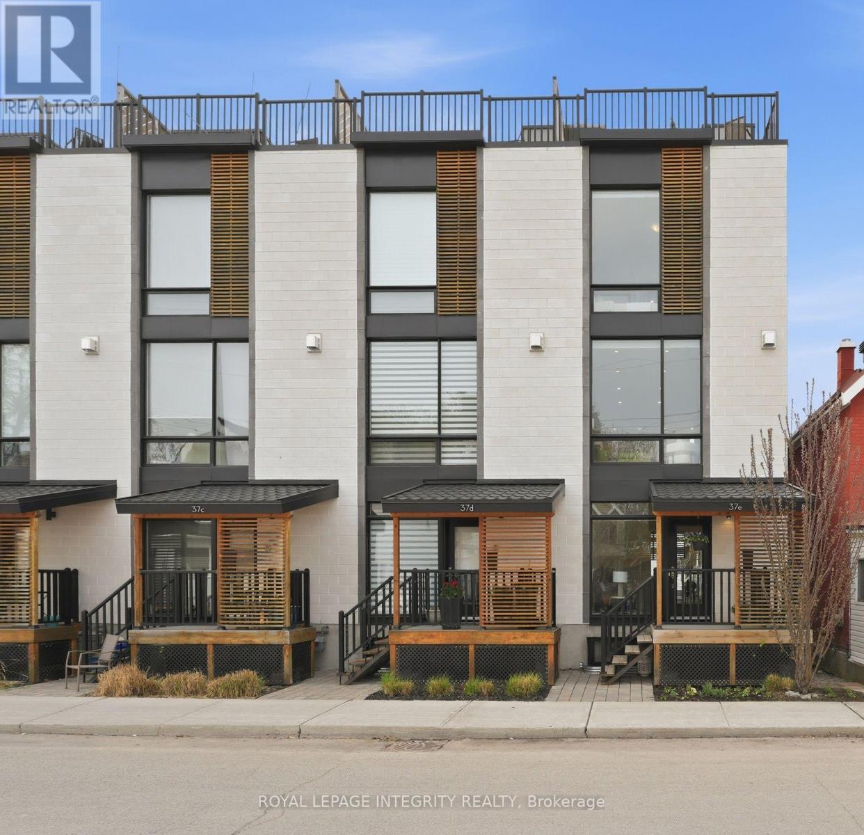 37E LADOUCEUR STREET, Ottawa, Ontario