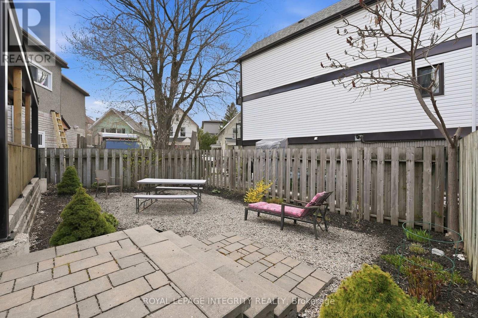 37e Ladouceur Street, Ottawa, Ontario  K1Y 2S9 - Photo 34 - X13093062