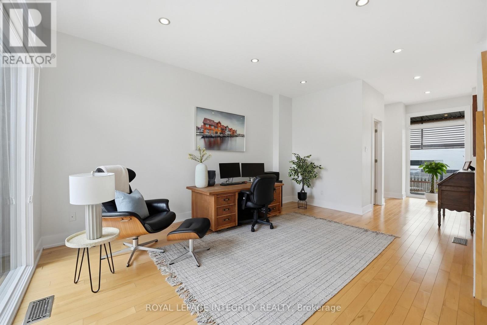 37e Ladouceur Street, Ottawa, Ontario  K1Y 2S9 - Photo 4 - X13093062