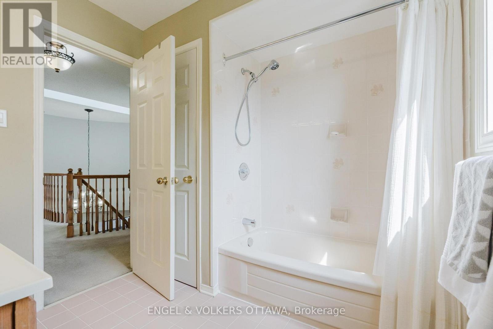 30 Huntings End Avenue, Ottawa, Ontario  K2M 1R3 - Photo 28 - X13093092