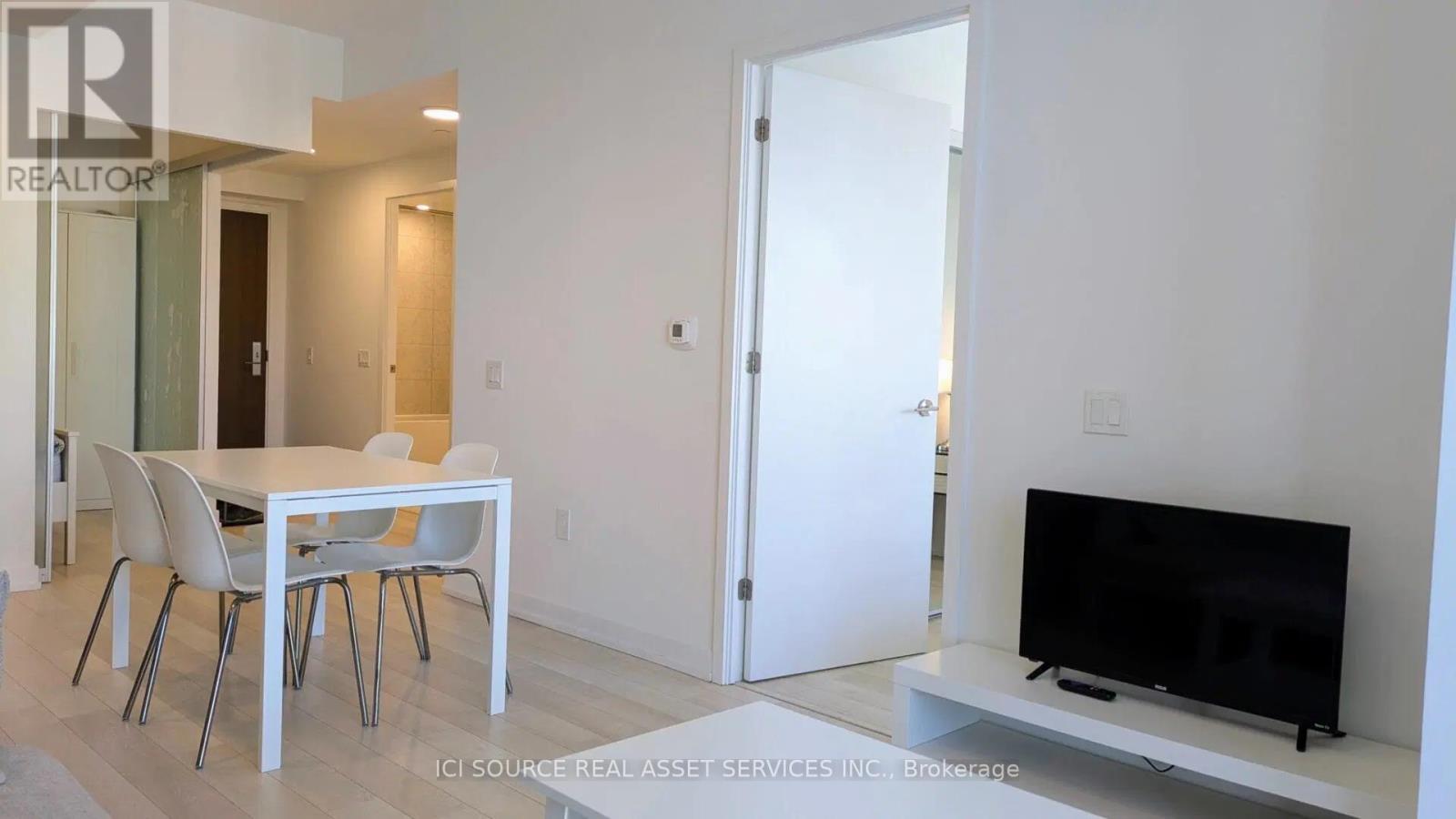 3210 - 39 Roehampton Avenue, Toronto, Ontario  M4P 0G1 - Photo 6 - C13093048