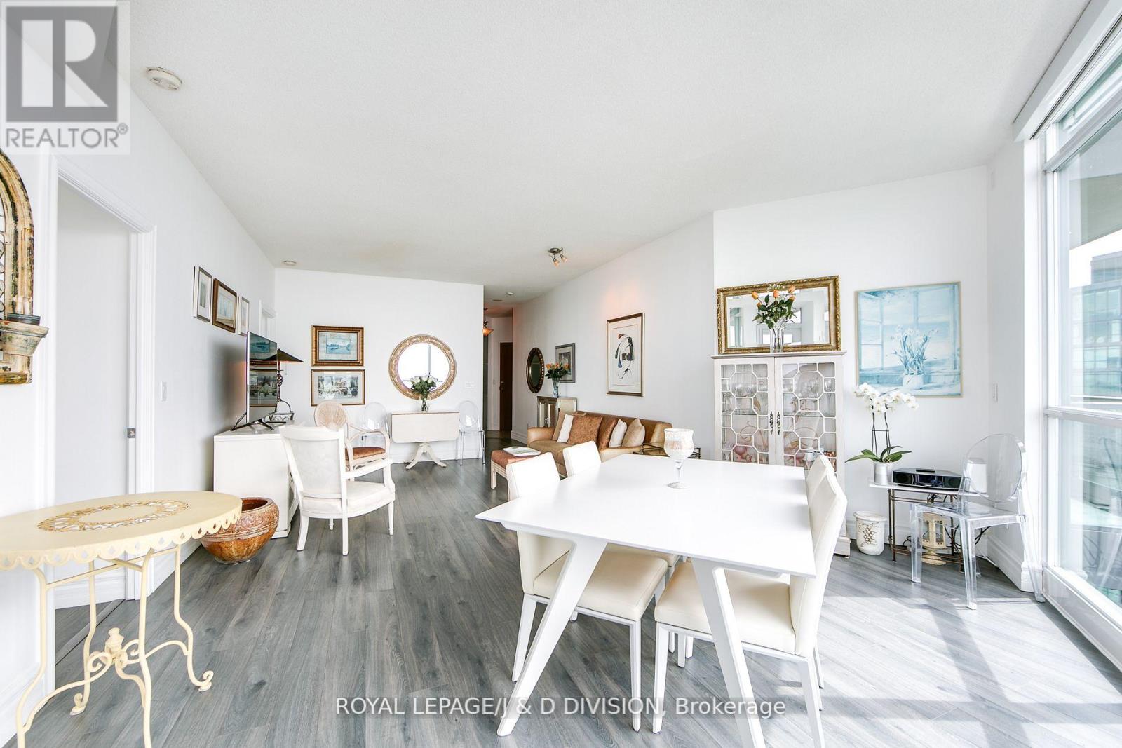 3509 - 219 Fort York Boulevard, Toronto, Ontario  M5V 1B1 - Photo 14 - C13093070