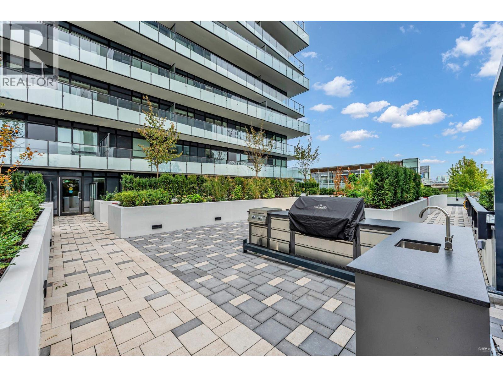902 5593 No 3 Road, Richmond, British Columbia  V6X 0X6 - Photo 32 - R3120444