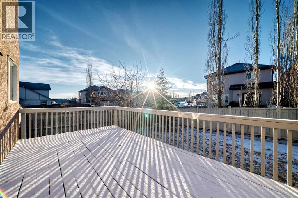 1156 Sherwood Boulevard Nw, Calgary, Alberta  T3R 1P3 - Photo 9 - A2280119