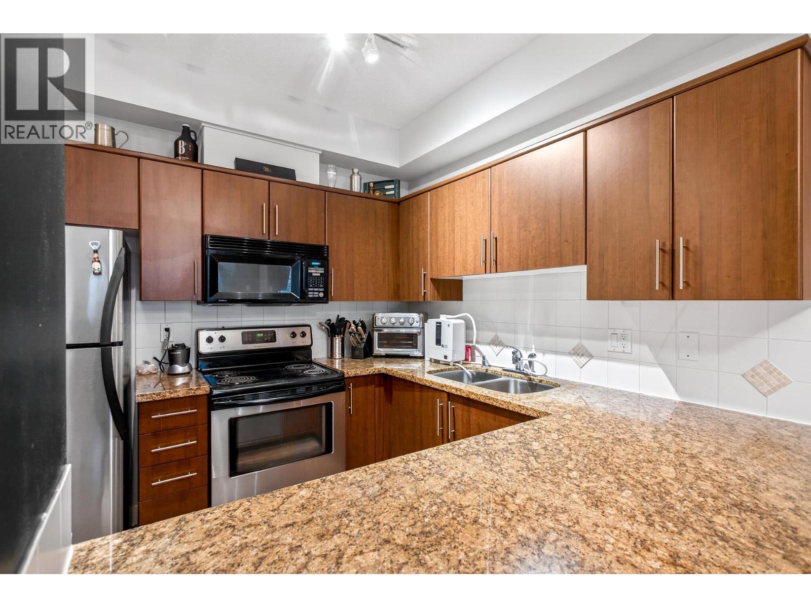 110 3240 St Johns Street, Port Moody, British Columbia  V3H 0C1 - Photo 16 - R3120472