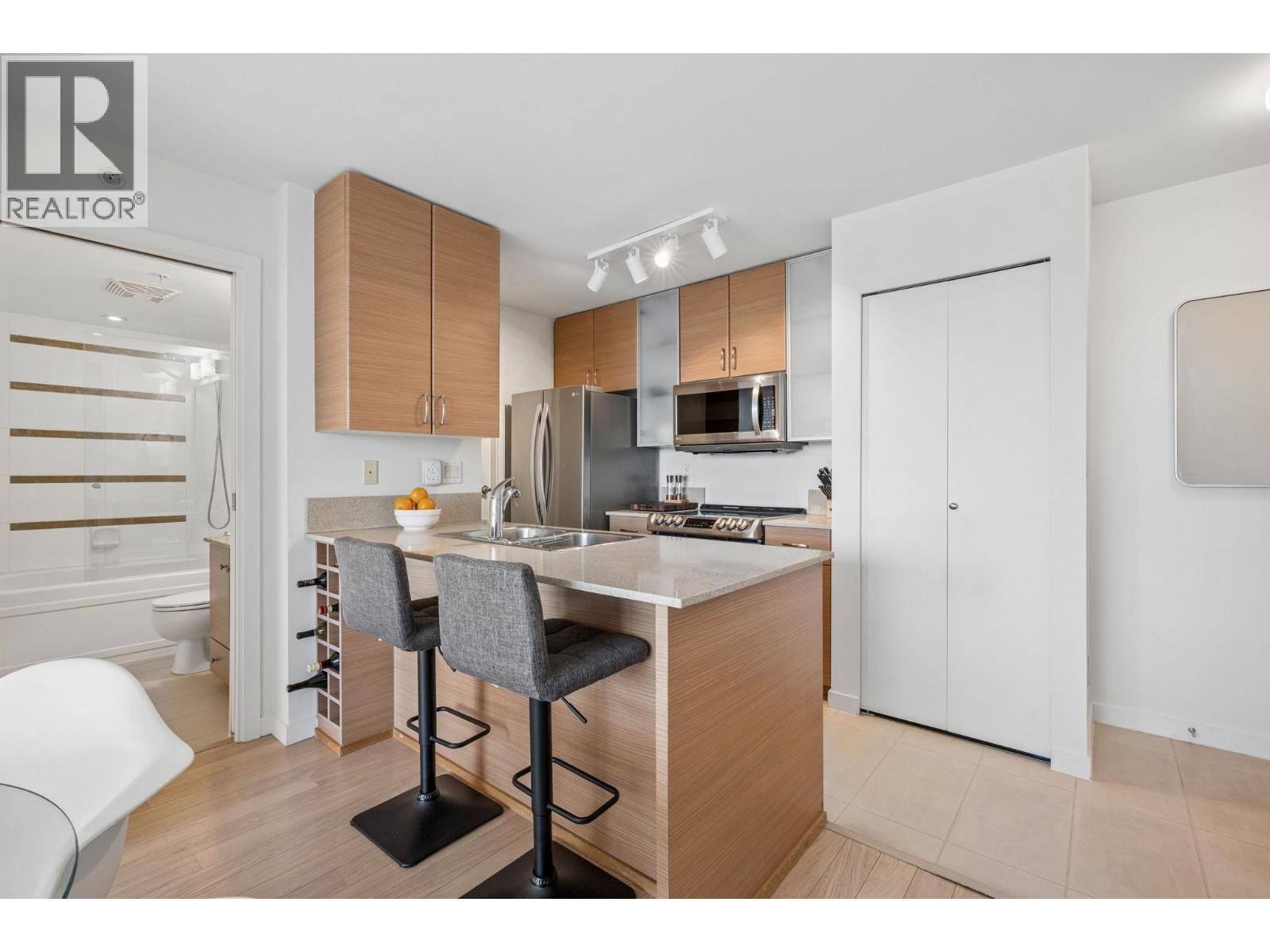 2809 928 Homer Street, Vancouver, British Columbia  V6B 1T7 - Photo 15 - R3120476