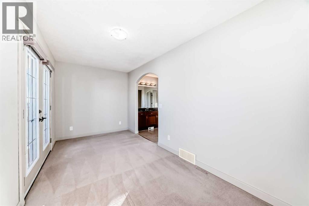 1156 Sherwood Boulevard Nw, Calgary, Alberta  T3R 1P3 - Photo 31 - A2280119