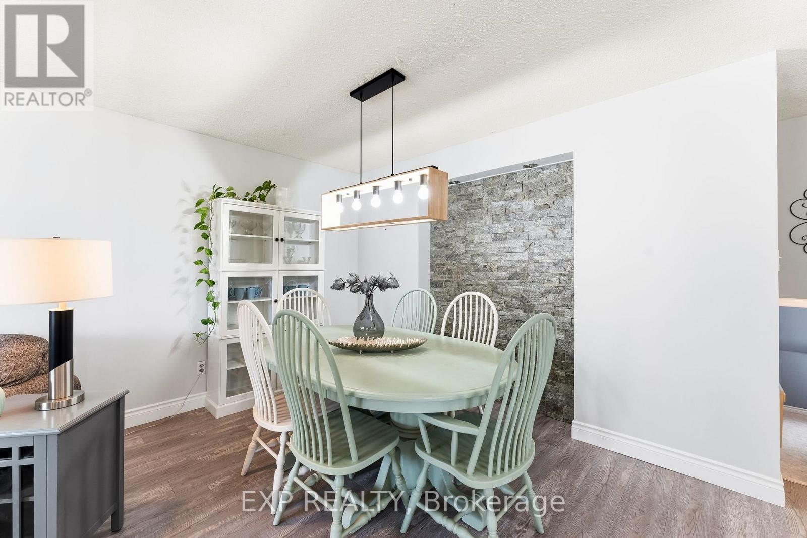 570 Annandale Street, Oshawa, Ontario  L1H 7S7 - Photo 14 - E13093100