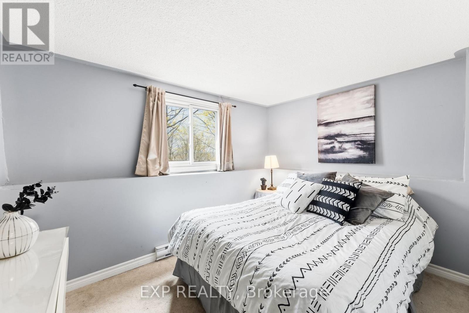 570 Annandale Street, Oshawa, Ontario  L1H 7S7 - Photo 23 - E13093100