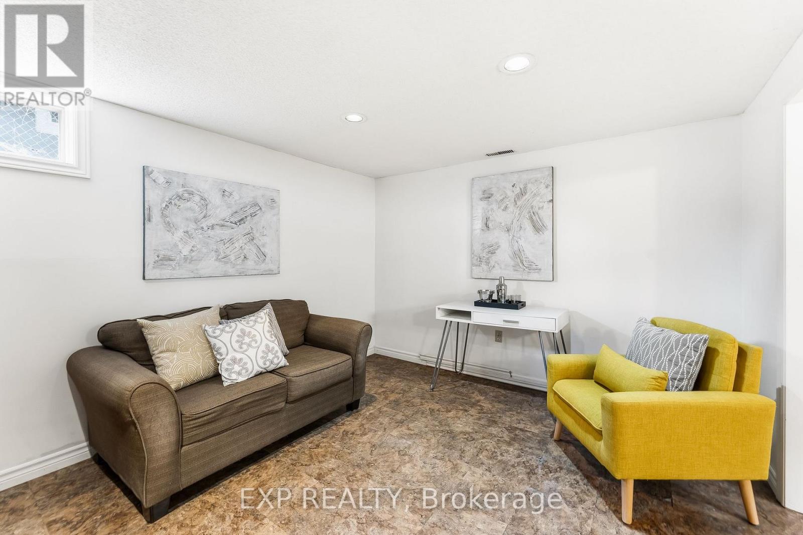 570 Annandale Street, Oshawa, Ontario  L1H 7S7 - Photo 26 - E13093100