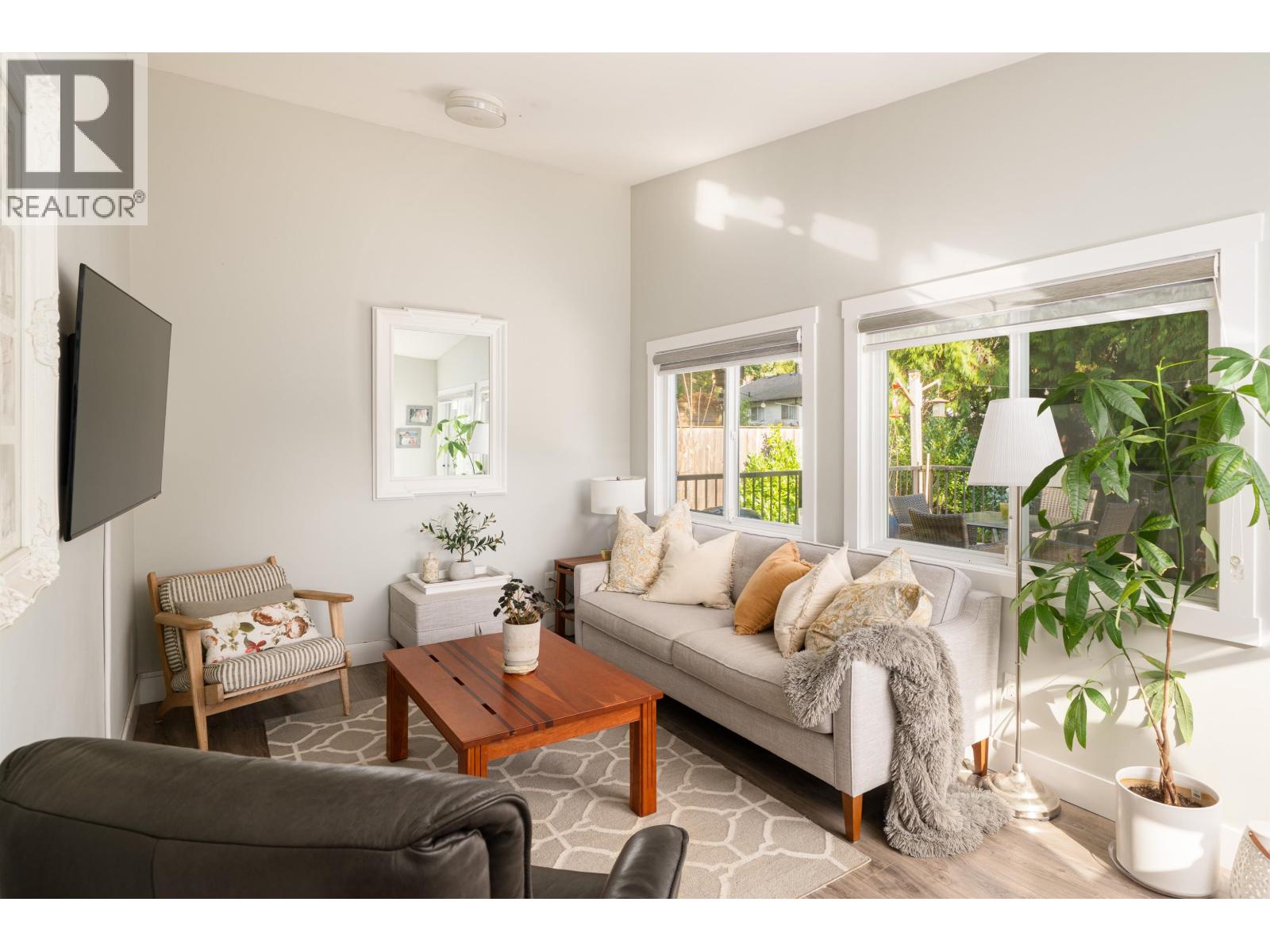 3642 Sykes Road, North Vancouver, British Columbia  V7K 2A7 - Photo 14 - R3120435