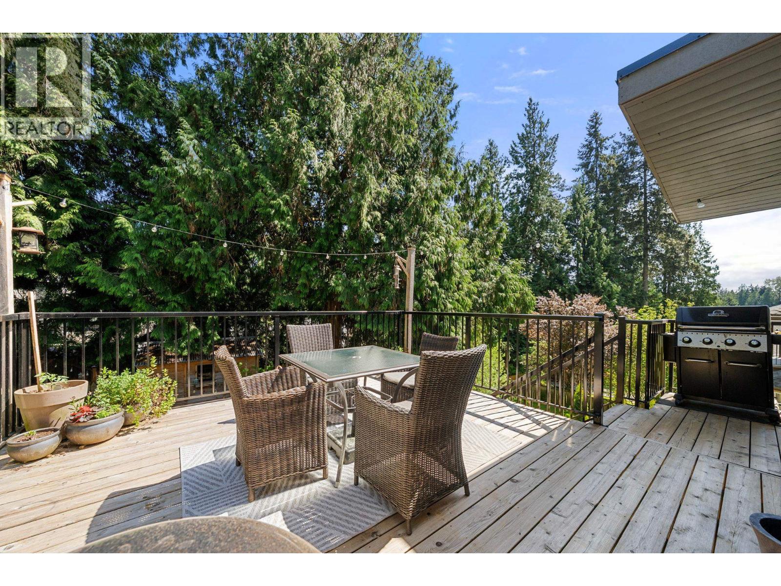 3642 Sykes Road, North Vancouver, British Columbia  V7K 2A7 - Photo 32 - R3120435