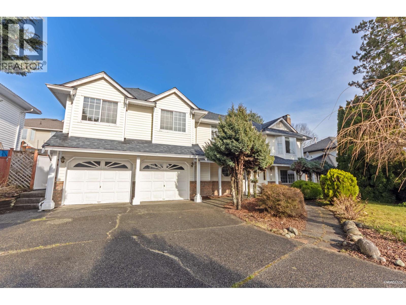 3315 El Casa Court, Coquitlam, British Columbia  V3E 2P9 - Photo 1 - R3120440