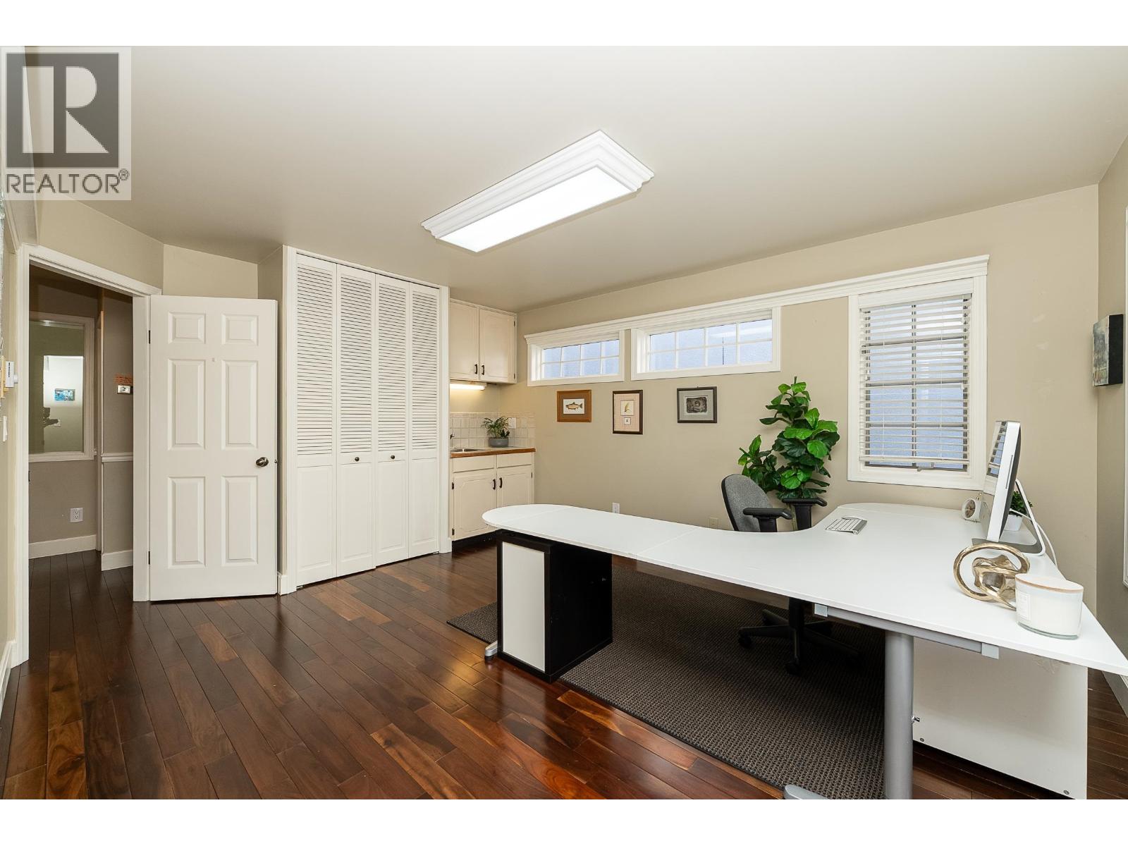 408 Riverview Crescent, Coquitlam, British Columbia  V3C 4X8 - Photo 18 - R3120448