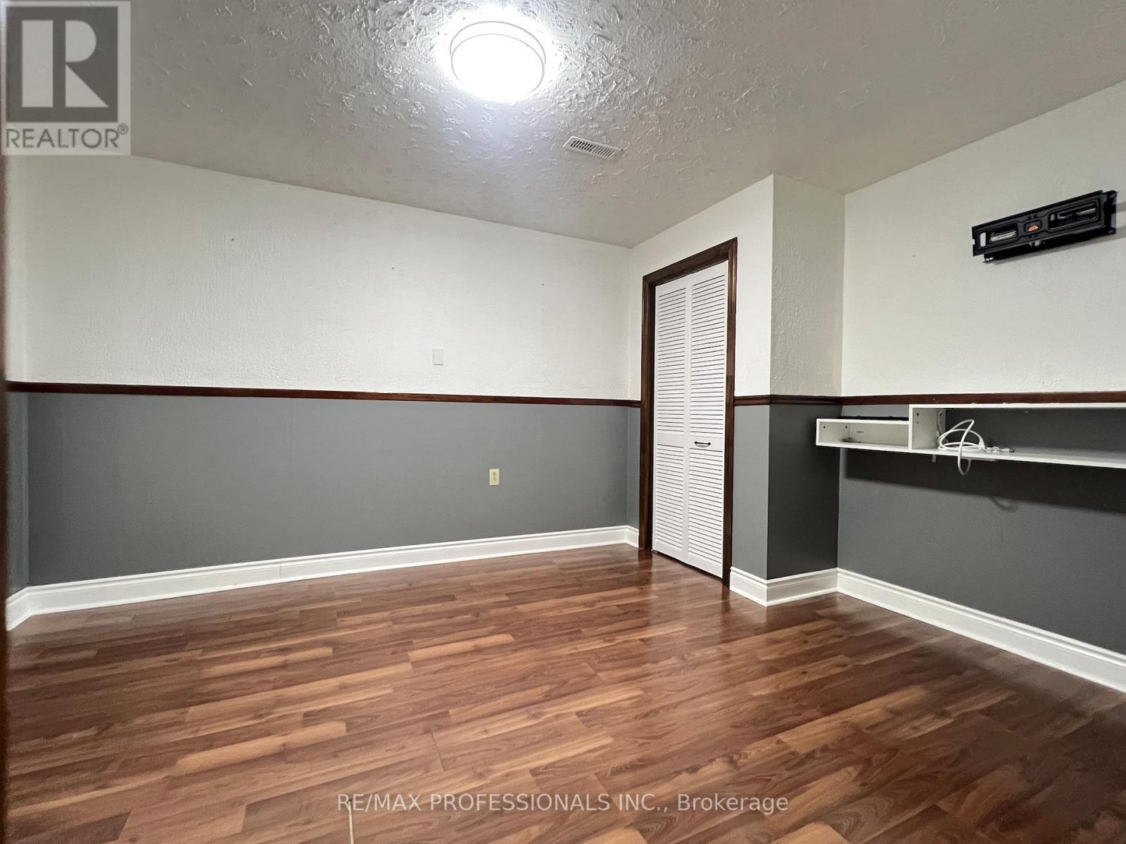 Basement - 94 Bremen Lane, Mississauga, Ontario  L5M 2N5 - Photo 27 - W12974484