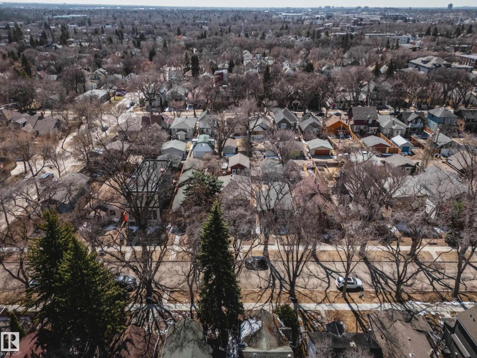 9815 90 Av Nw, Edmonton, Alberta  T6E 2T2 - Photo 55 - E4486065
