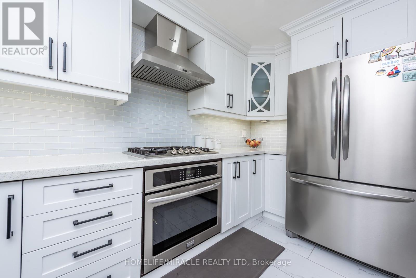 5457 Heritage Hills Boulevard, Mississauga, Ontario  L5R 2H4 - Photo 18 - W13092752