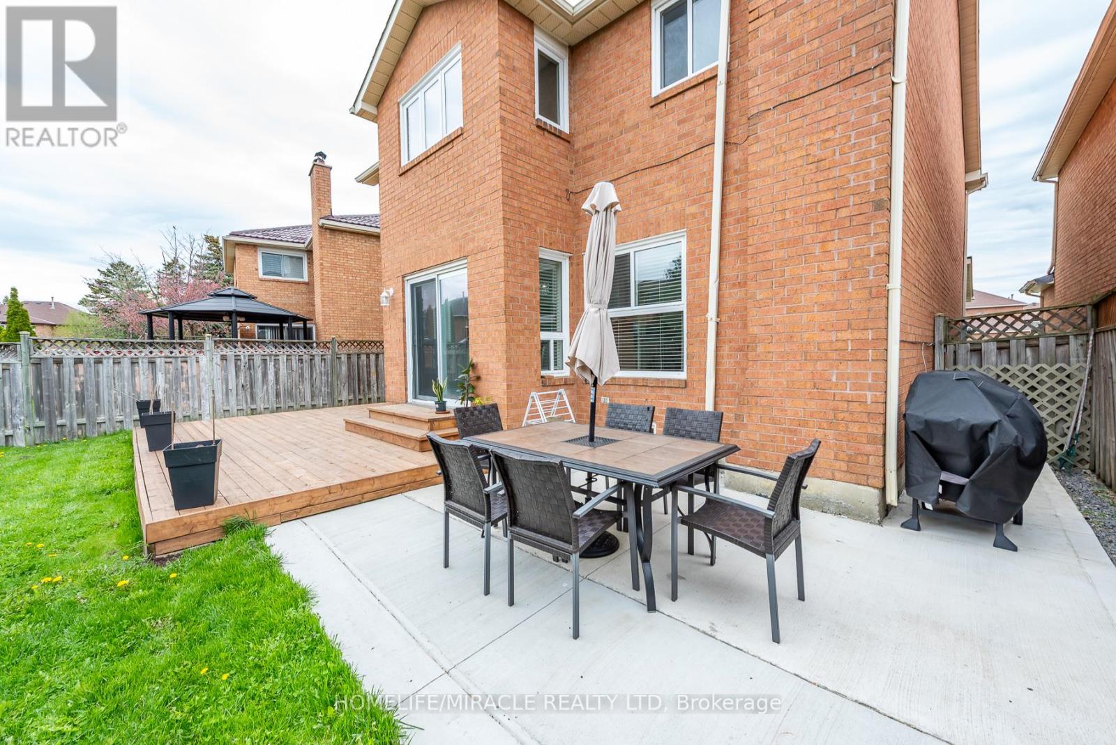 5457 Heritage Hills Boulevard, Mississauga, Ontario  L5R 2H4 - Photo 40 - W13092752