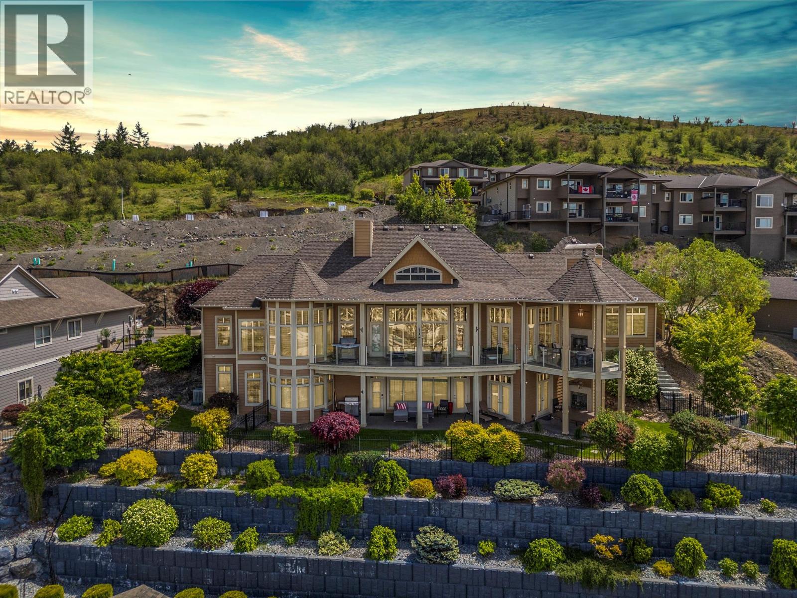 Photo of 10 - 1117 Mt Fosthall Drive, Middleton Mountain Vernon, Vernon