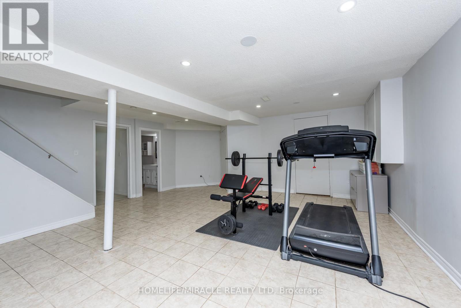 5457 Heritage Hills Boulevard, Mississauga, Ontario  L5R 2H4 - Photo 35 - W13092752