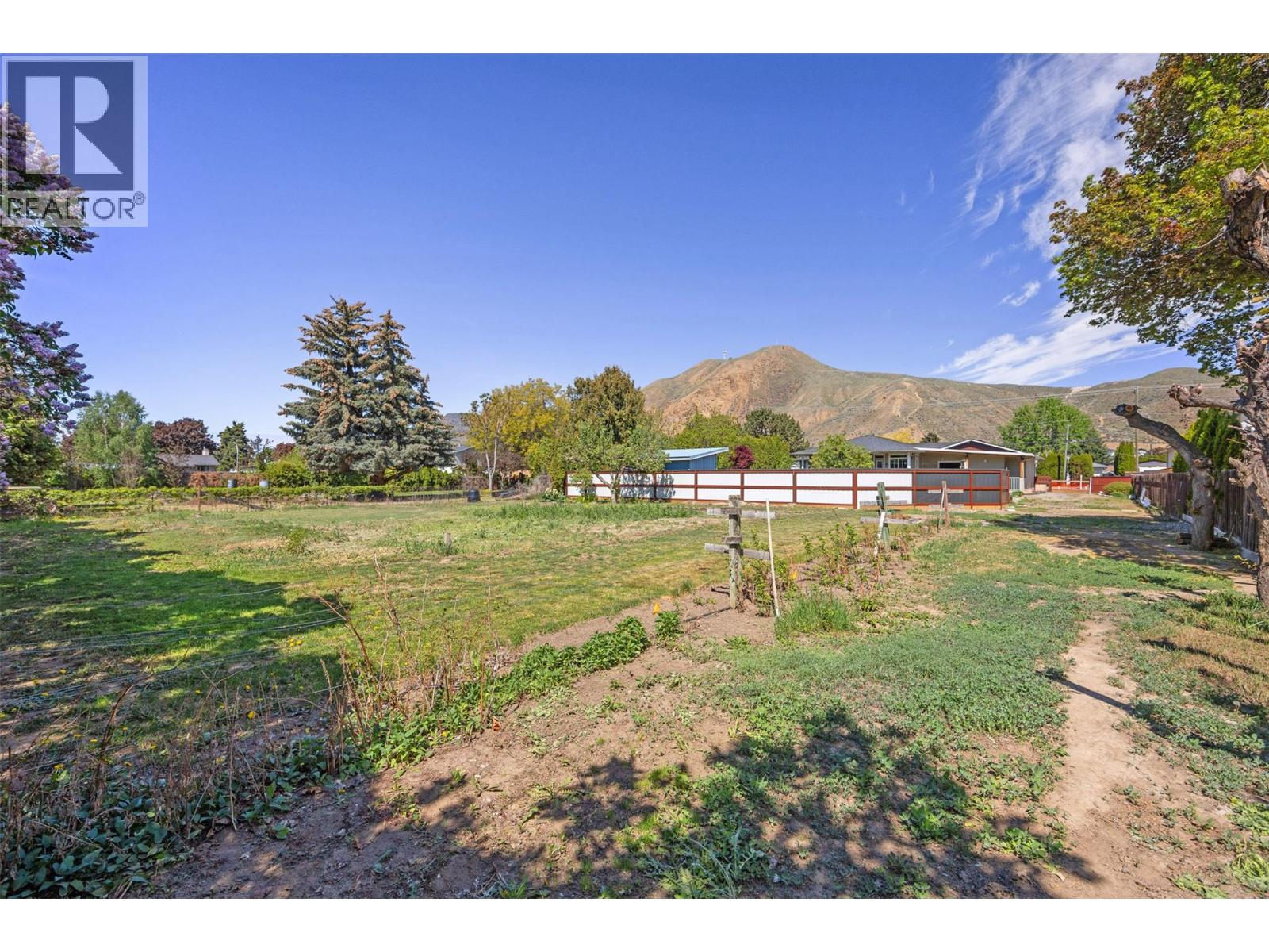 2029 Parkcrest Avenue, Kamloops, British Columbia  V2B 4X2 - Photo 10 - 10386216
