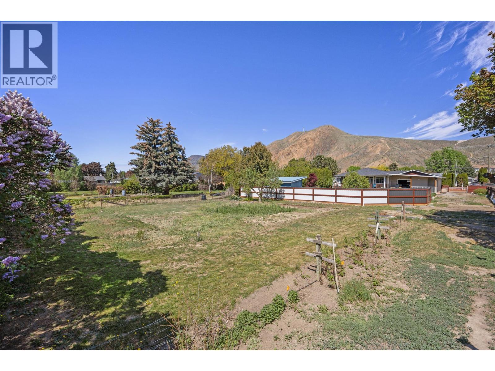 2029 Parkcrest Avenue, Kamloops, British Columbia  V2B 4X2 - Photo 12 - 10386216