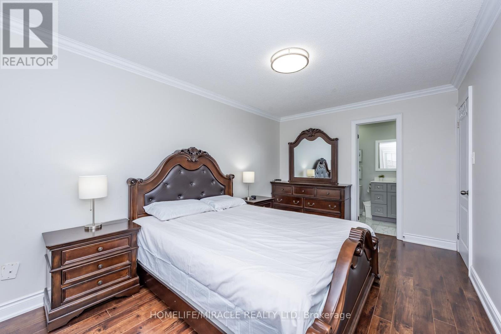 5457 Heritage Hills Boulevard, Mississauga, Ontario  L5R 2H4 - Photo 25 - W13092752