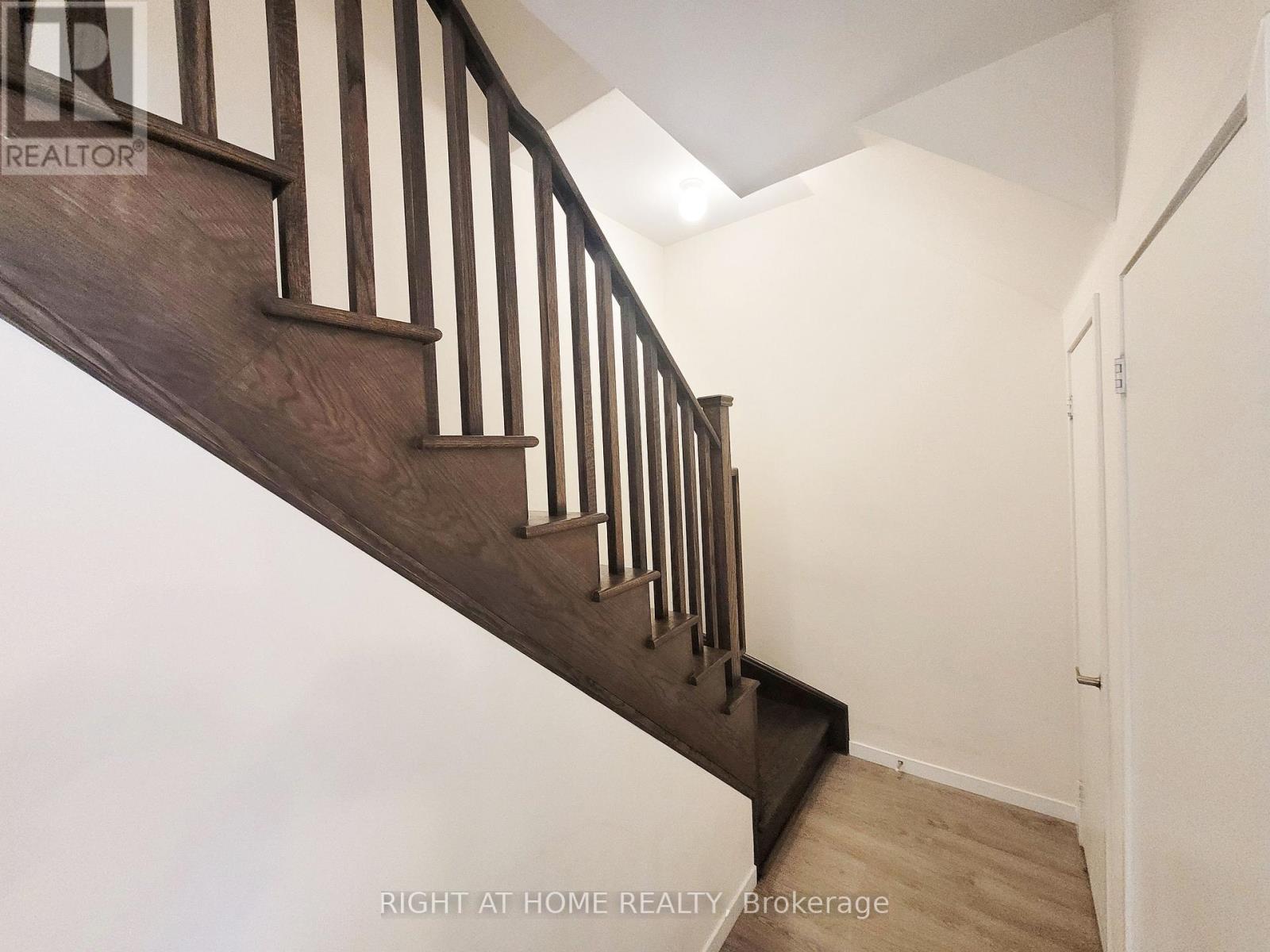 47 - 300 Alex Gardner Circle, Aurora, Ontario  L4G 3G5 - Photo 9 - N13093072