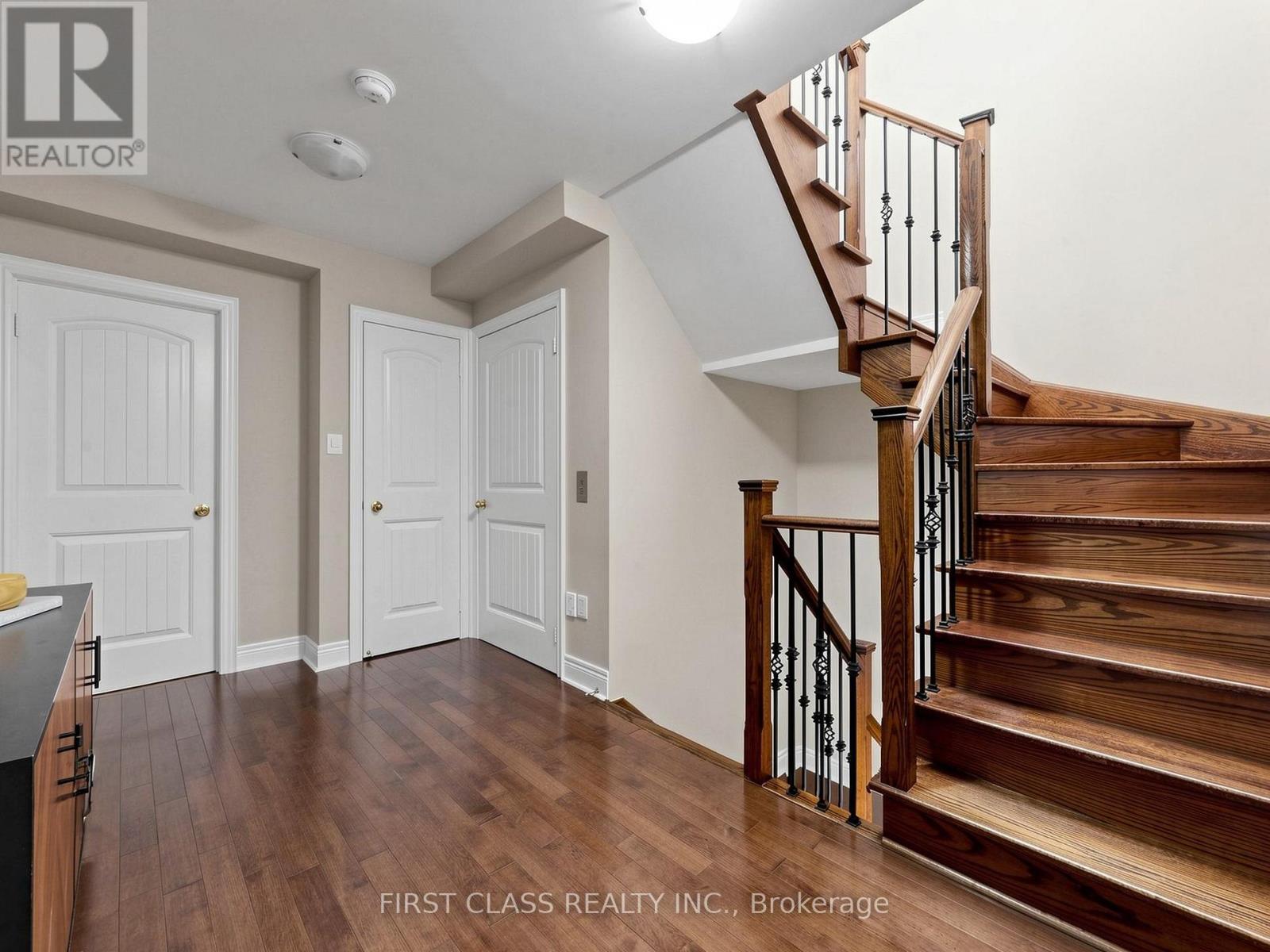 40 Bonnycastle Road, Markham, Ontario  L6G 0C4 - Photo 12 - N13093082