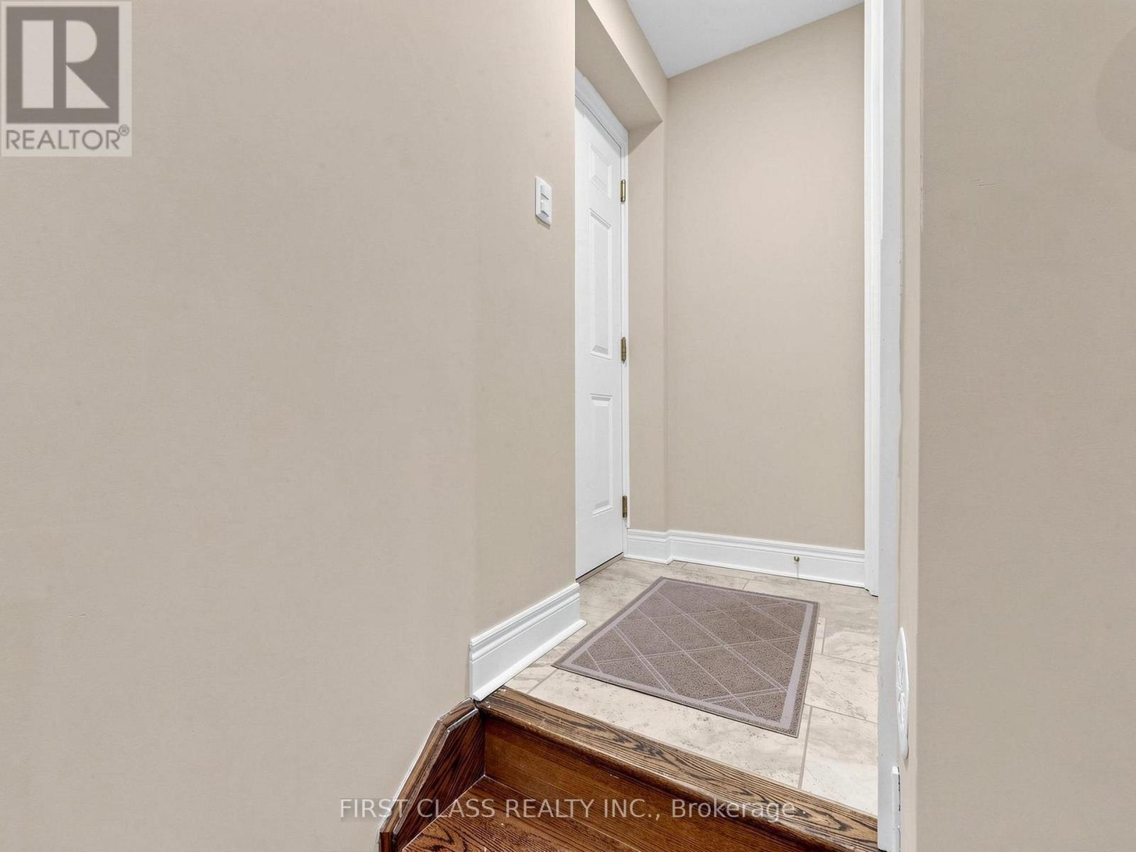 40 Bonnycastle Road, Markham, Ontario  L6G 0C4 - Photo 15 - N13093082