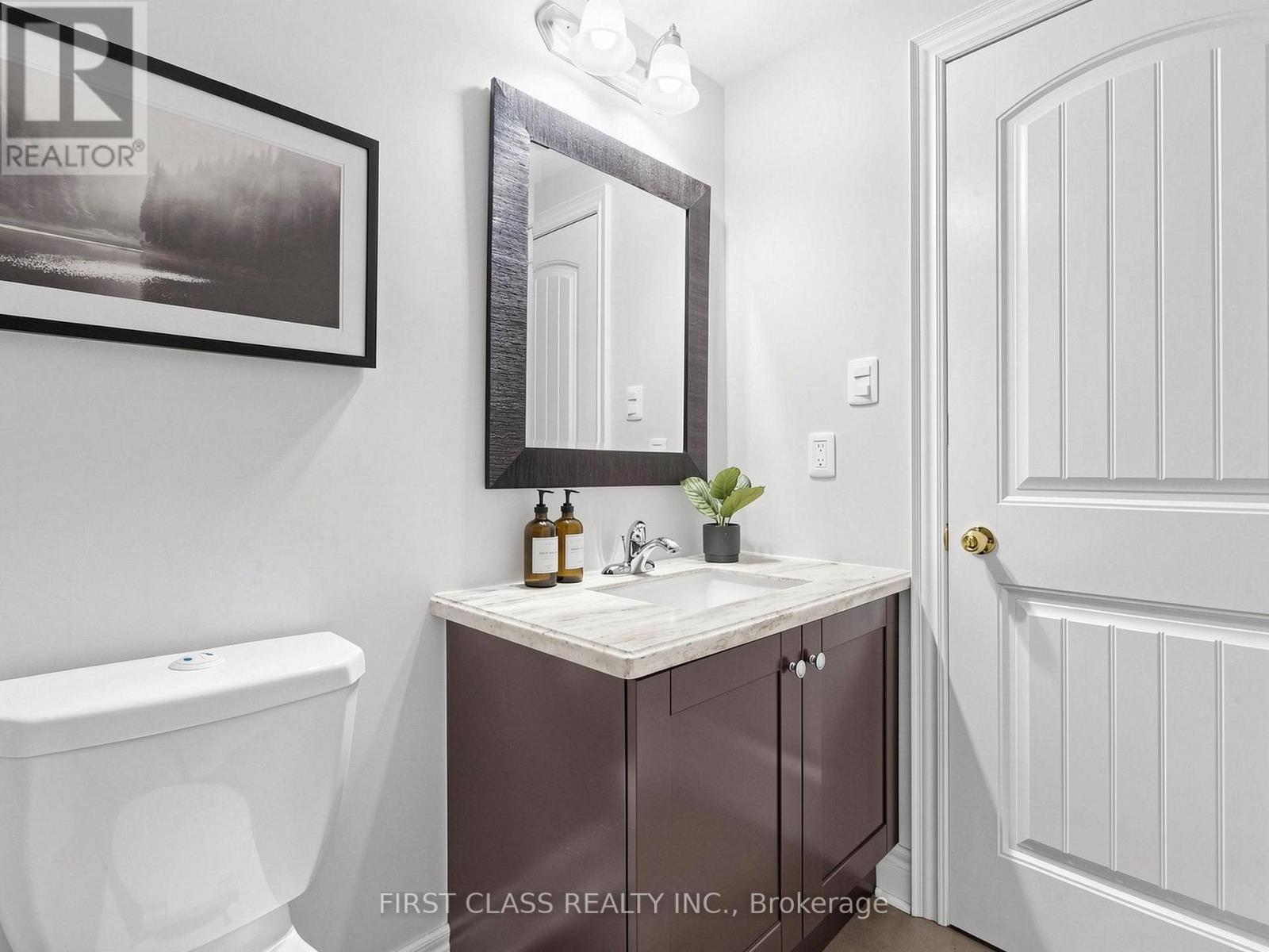 40 Bonnycastle Road, Markham, Ontario  L6G 0C4 - Photo 8 - N13093082