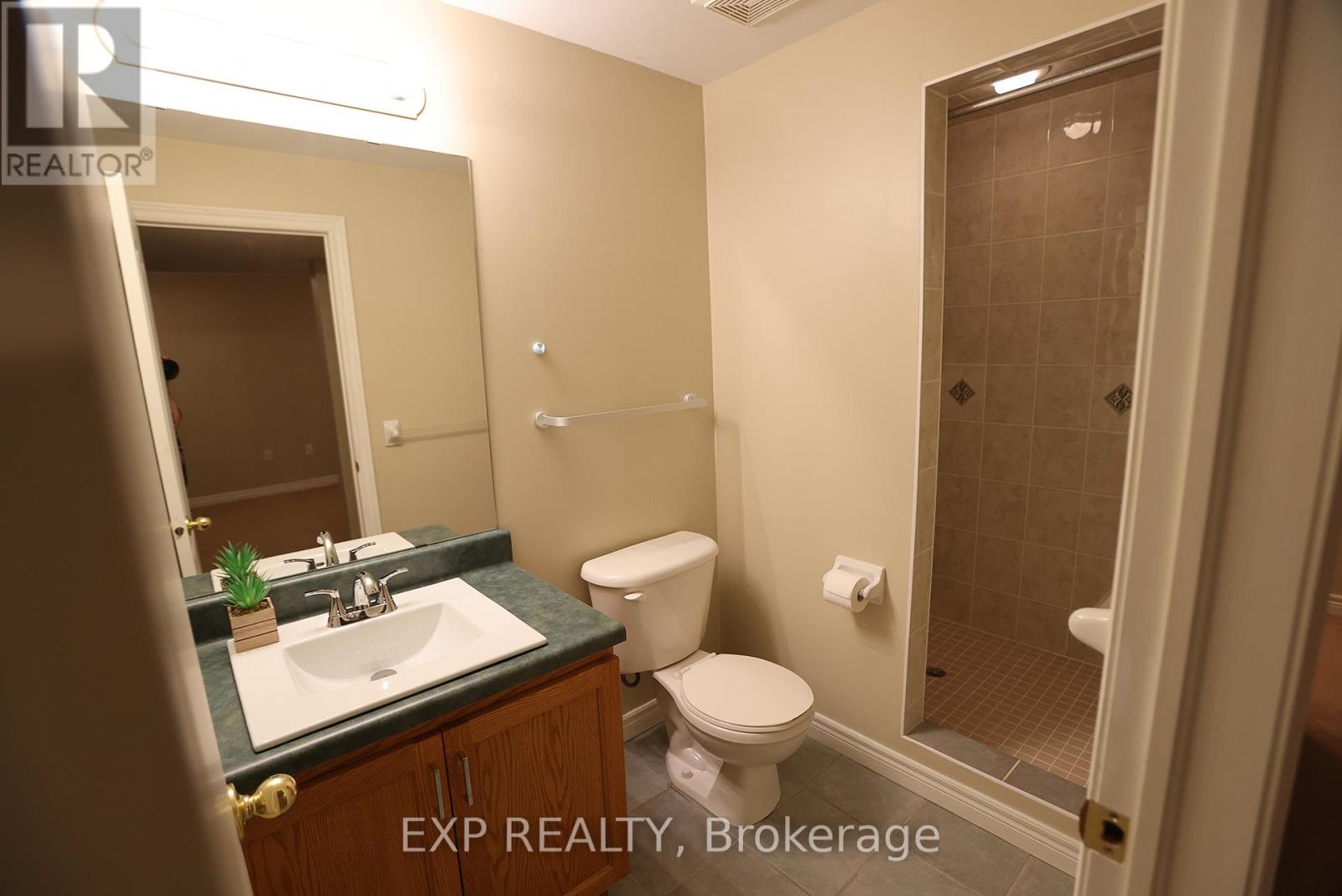 9 - 2 Harbour Drive, Hamilton, Ontario  L8E 6B1 - Photo 30 - X13087744