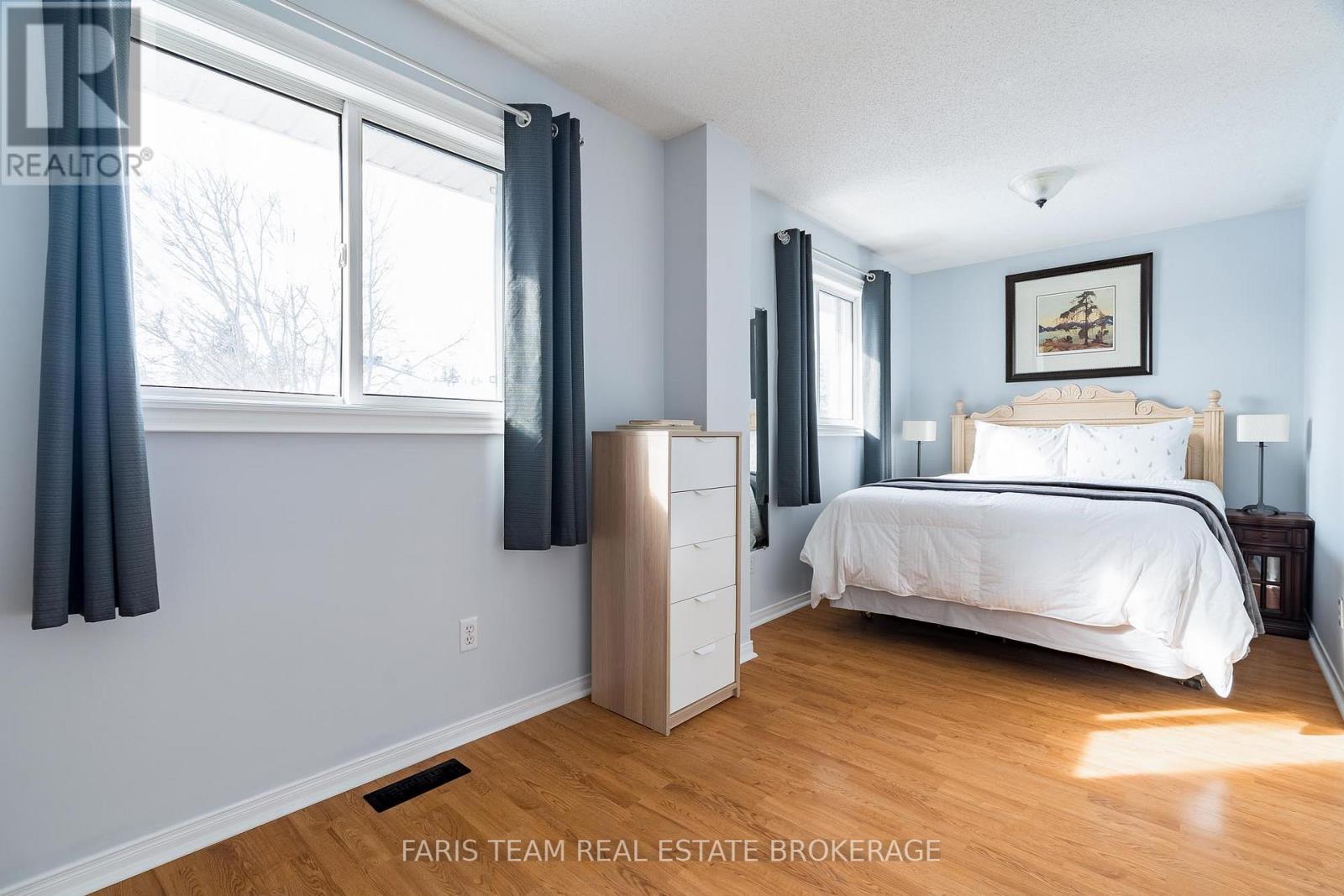14 Nightingale Crescent, Barrie (Painswick South), Ontario  L4N 8A3 - Photo 23 - S13093032
