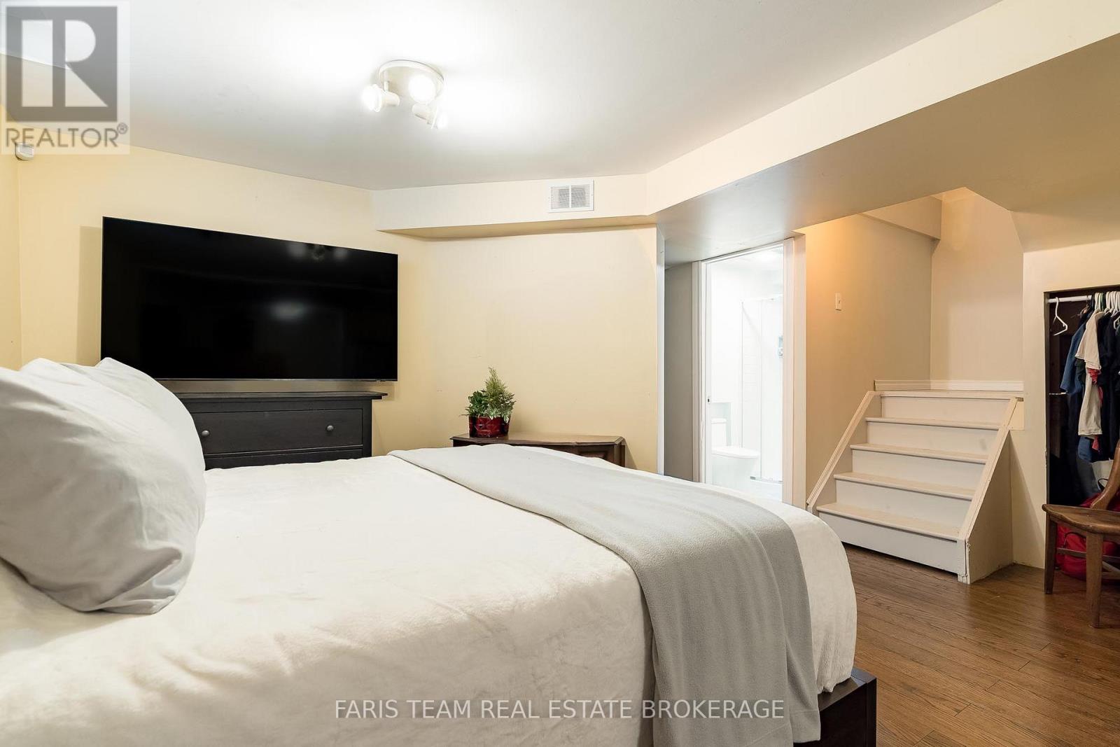 14 Nightingale Crescent, Barrie (Painswick South), Ontario  L4N 8A3 - Photo 31 - S13093032