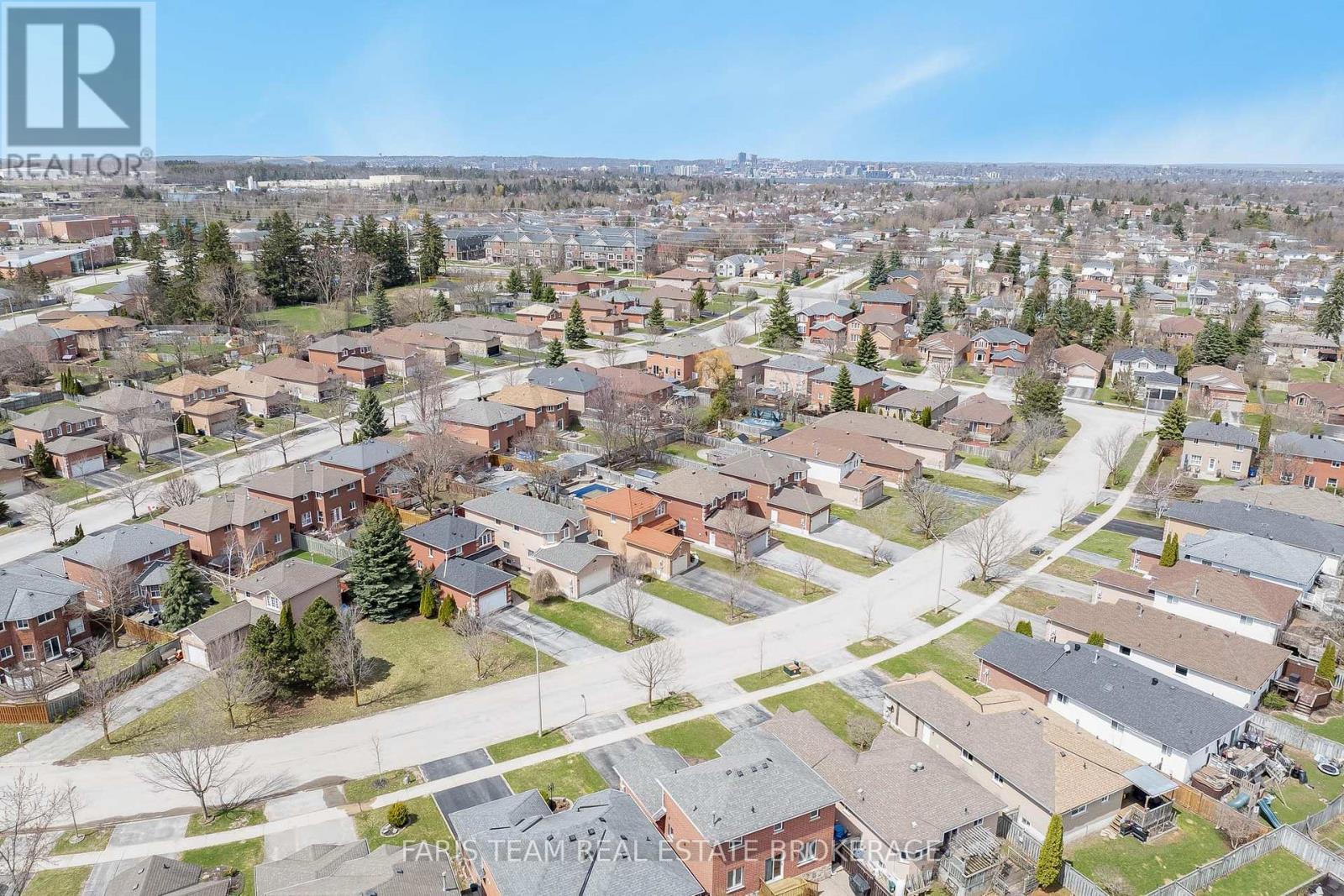 14 Nightingale Crescent, Barrie (Painswick South), Ontario  L4N 8A3 - Photo 43 - S13093032